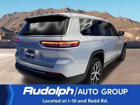Used 2025 Jeep Grand Cherokee L Limited AWD/4WD image 5