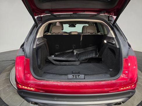 Used 2022 Lincoln Corsair FWD w/ Equipment Group 101A image 42