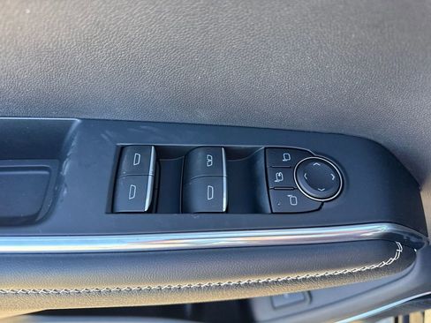 New 2026 GMC Acadia Denali w/ Super Cruise Package image 19