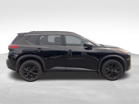 Used 2023 Nissan Rogue SV w/ SV Premium B Package FWD image 37