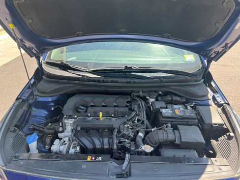 Used 2022 Hyundai Accent SE w/ Cargo Package image 14