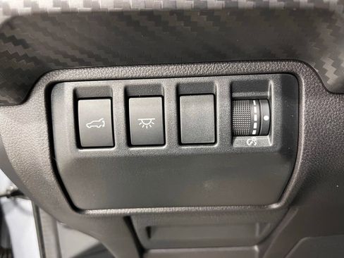 Used 2023 Subaru Ascent Premium w/ Convenience Package AWD/4WD image 19