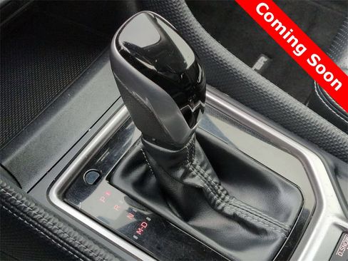 Used 2022 Subaru Forester Limited image 34