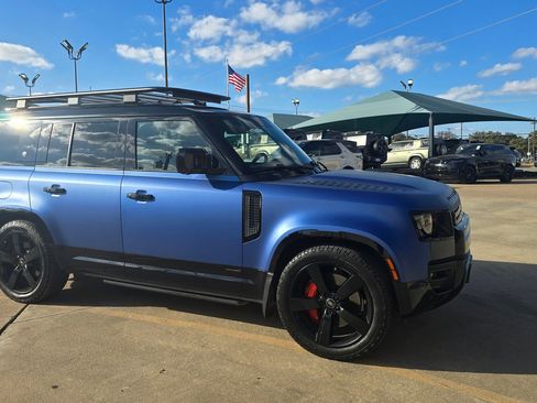 Certified 2023 Land Rover Defender 130 X image 6