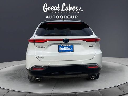 Used 2024 Toyota Venza Nightshade AWD/4WD image 4