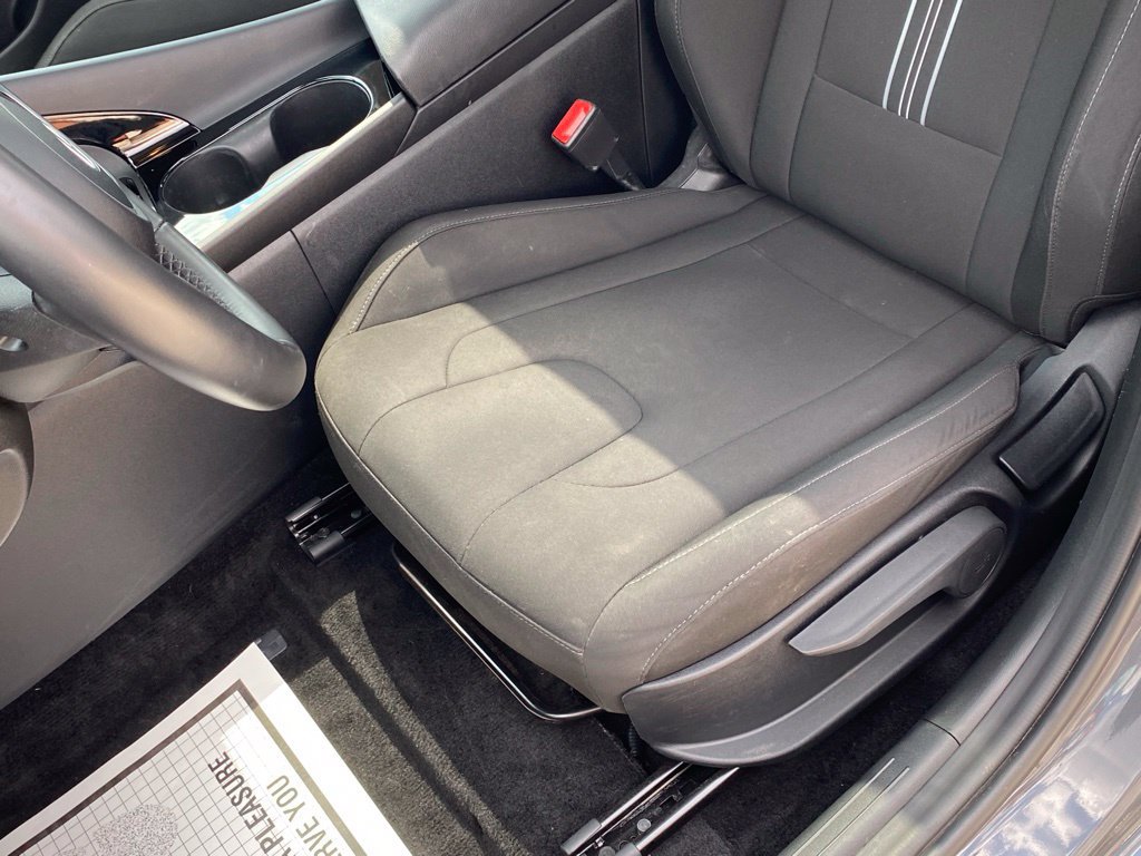 Used 2024 Hyundai Elantra SEL w/ Convenience Package FWD image 25