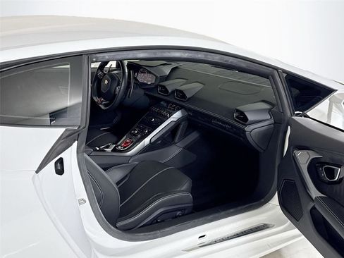 Used 2018 Lamborghini Huracan LP 580-2 image 29