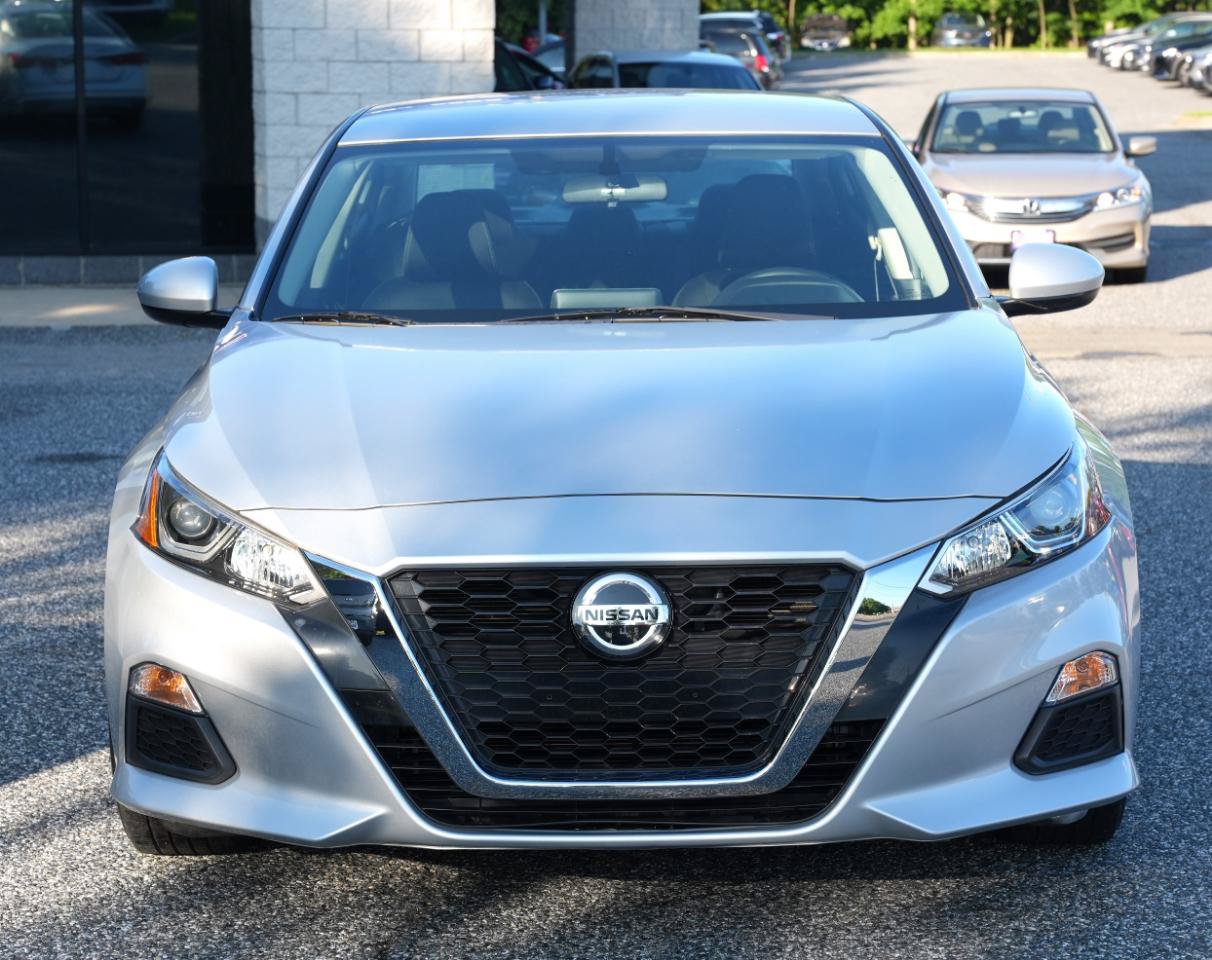 Used 2020 Nissan Altima 2.5 S FWD image 2