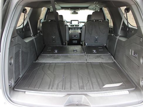 Certified 2022 Chevrolet Suburban RST w/ Luxury Package AWD/4WD image 38