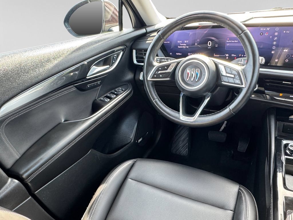 Used 2024 Buick Envision Preferred AWD/4WD image 19
