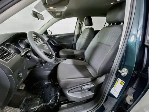 Used 2019 Volkswagen Tiguan S w/ Driver Assistance Package AWD/4WD image 19