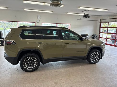 New 2026 Jeep Cherokee Laredo AWD/4WD image 22