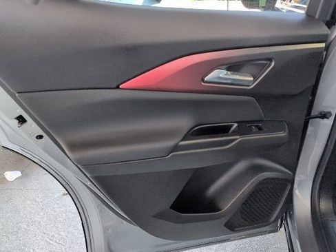 New 2026 Chevrolet Equinox EV RS image 9