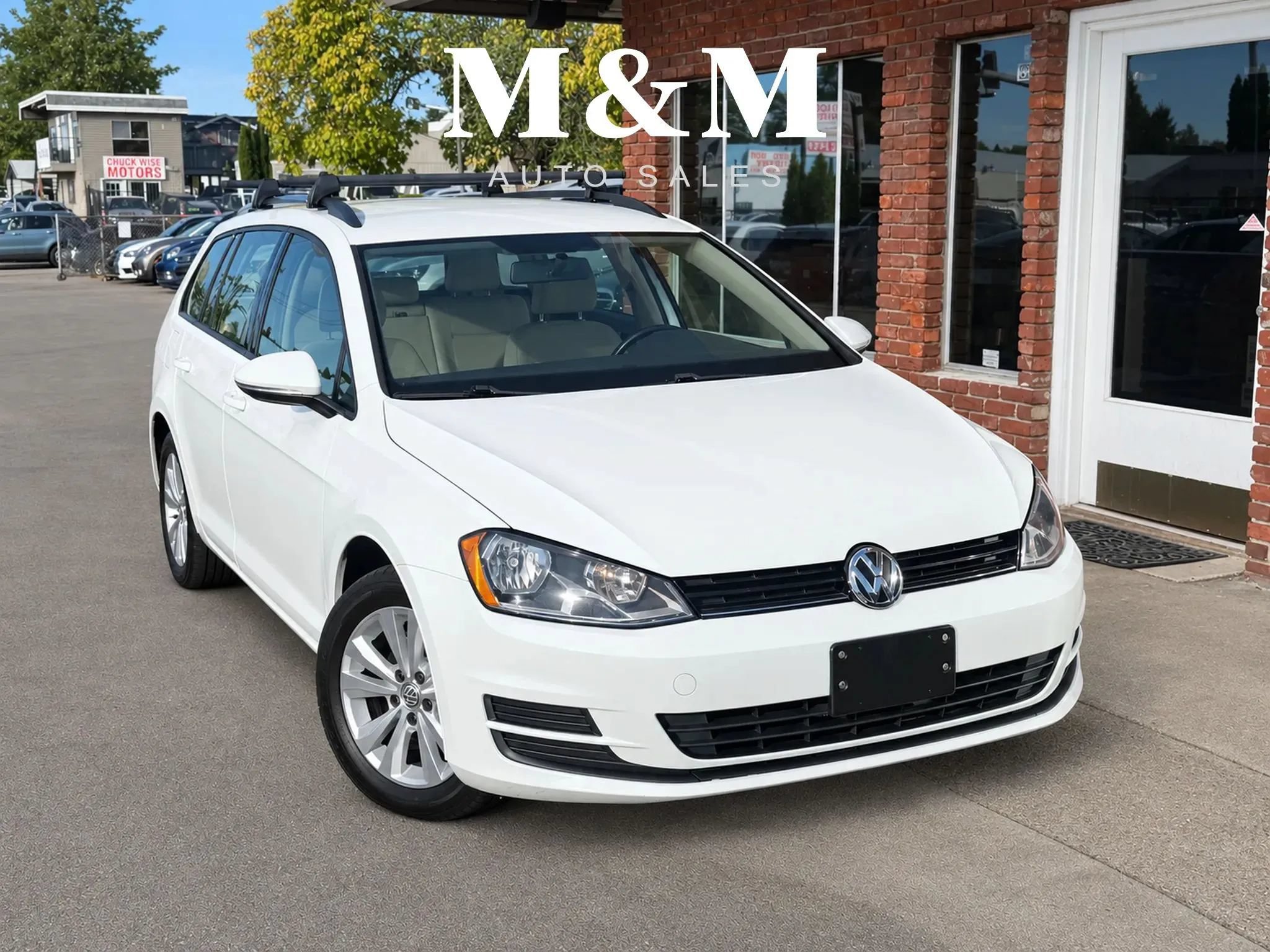 Used 2017 Volkswagen Golf S AWD/4WD image 1