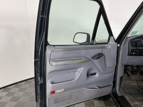 Used 1994 Ford F150 XL image 10