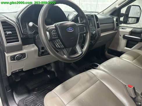 Used 2017 Ford F250 XL w/ Power Equipment Group image 3