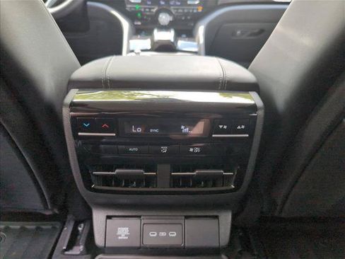 Used 2025 Acura MDX FWD w/ Technology Package image 23