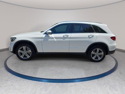 Certified 2022 Mercedes-Benz GLC 300 image 8