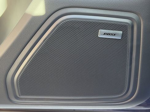 New 2026 Porsche Macan S image 17