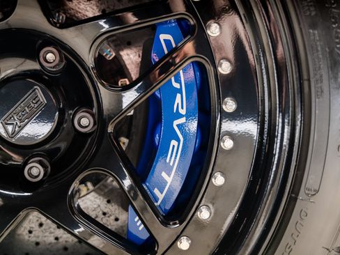 Used 2009 Chevrolet Corvette ZR1 w/ Preferred Equipment Group RWD image 29