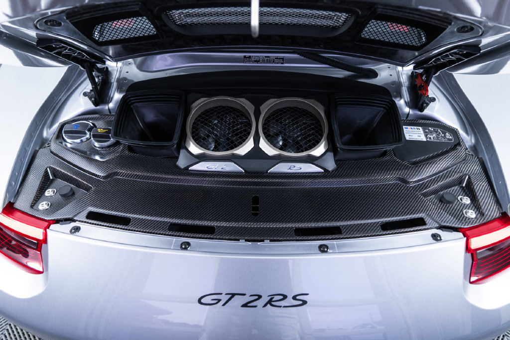 Certified 2018 Porsche 911 GT2 RS RWD image 63