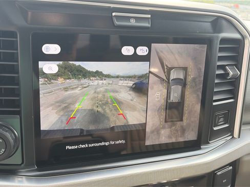 New 2026 Ford F250 Platinum w/ Platinum Plus Package AWD/4WD image 11