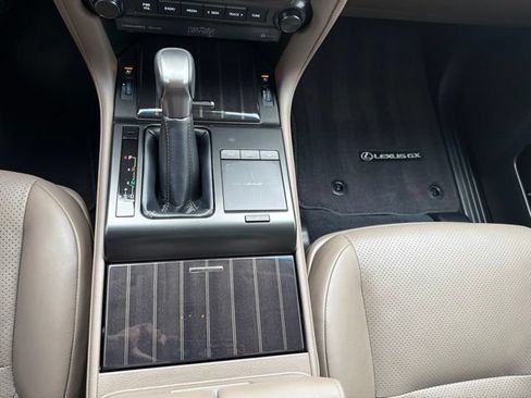 Used 2023 Lexus GX 460 Luxury w/ Accessory Package AWD/4WD image 57