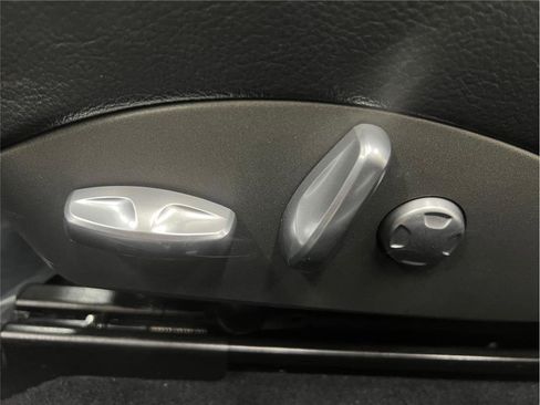 Used 2012 Porsche 911 Carrera S image 22