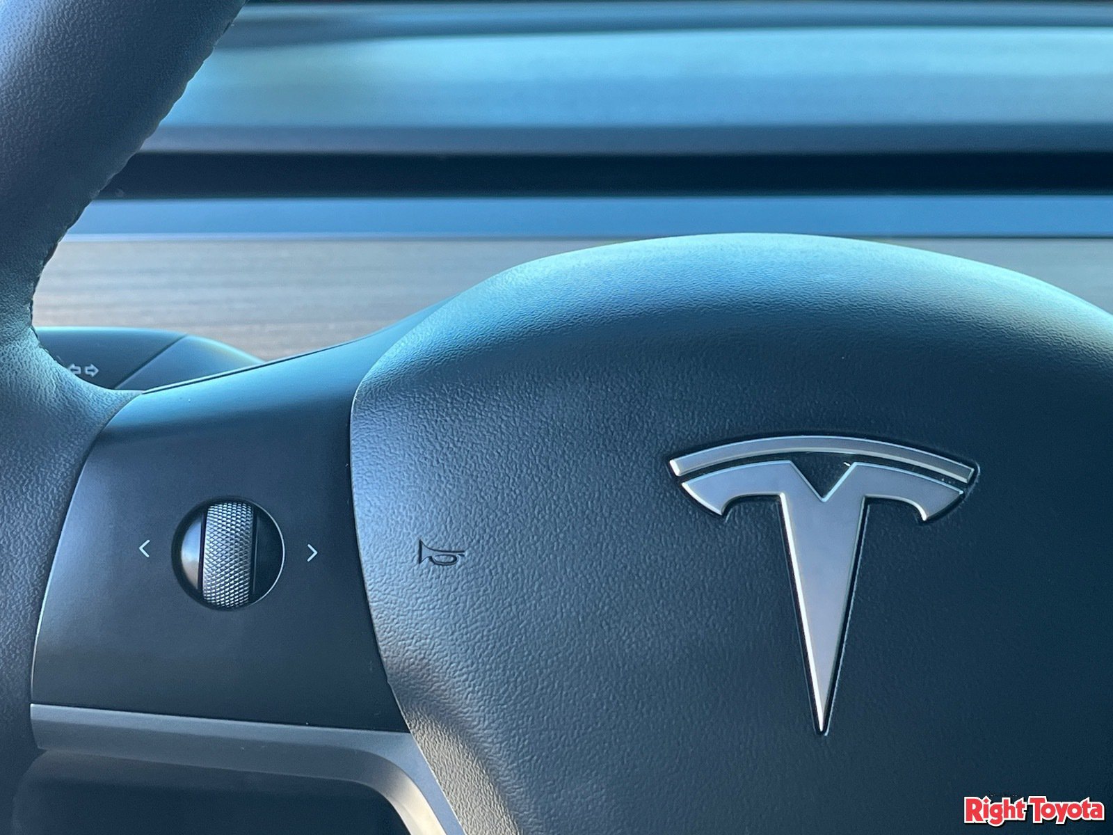 Used 2021 Tesla Model Y 2WD image 22