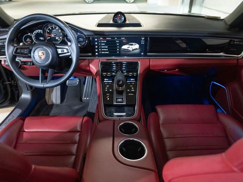Certified 2022 Porsche Panamera 4S AWD/4WD image 25