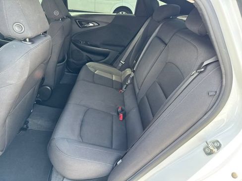 Used 2023 Chevrolet Malibu LT FWD image 12