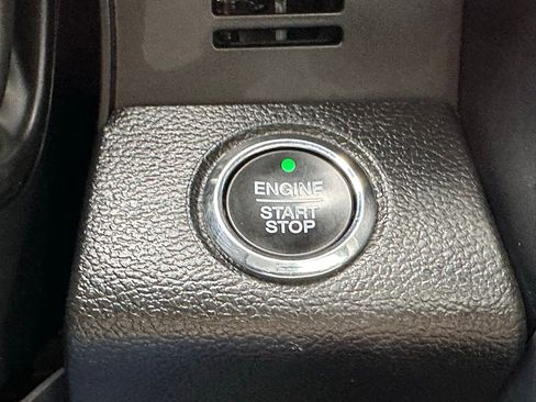 Used 2021 Ford F350 Platinum w/ Tremor Off-Road Package image 33