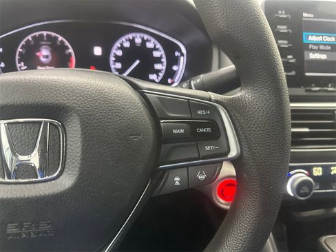 Certified 2019 Honda Accord LX image 25
