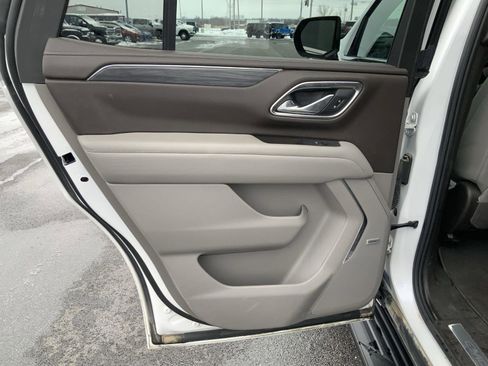 Used 2023 GMC Yukon SLT image 58