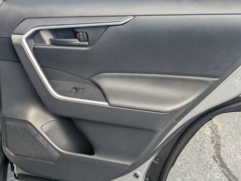 Used 2025 Toyota RAV4 LE FWD image 15