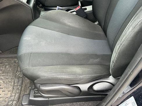 Used 2015 MAZDA MAZDA5 Sport image 18