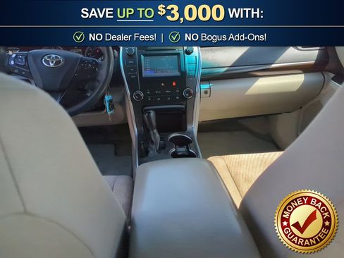 Used 2017 Toyota Camry LE FWD image 17