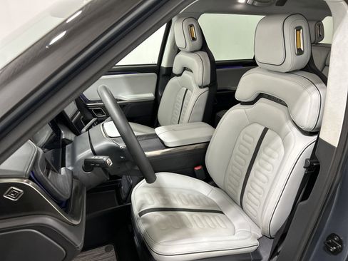 Used 2023 Rivian R1S Launch Edition image 20