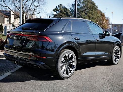 New 2026 Audi Q8 Premium Plus AWD/4WD image 7