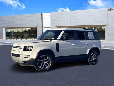 Used 2021 Land Rover Defender 110 SE image 1