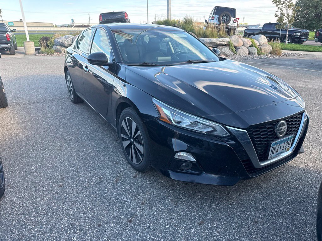 Used 2019 Nissan Altima 2.5 SV AWD/4WD image 2