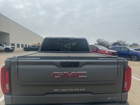 Used 2020 GMC Sierra 1500 SLT image 17