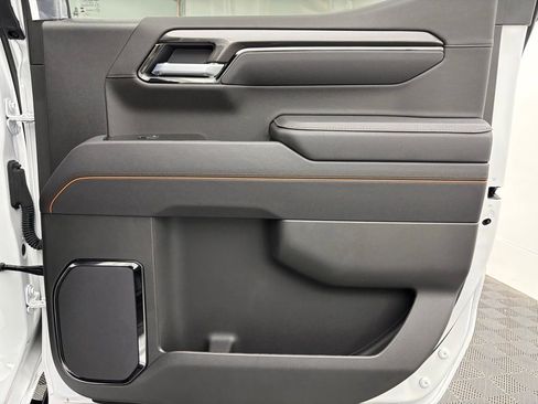 New 2025 GMC Sierra 1500 AT4 w/ AT4 Premium Package image 41