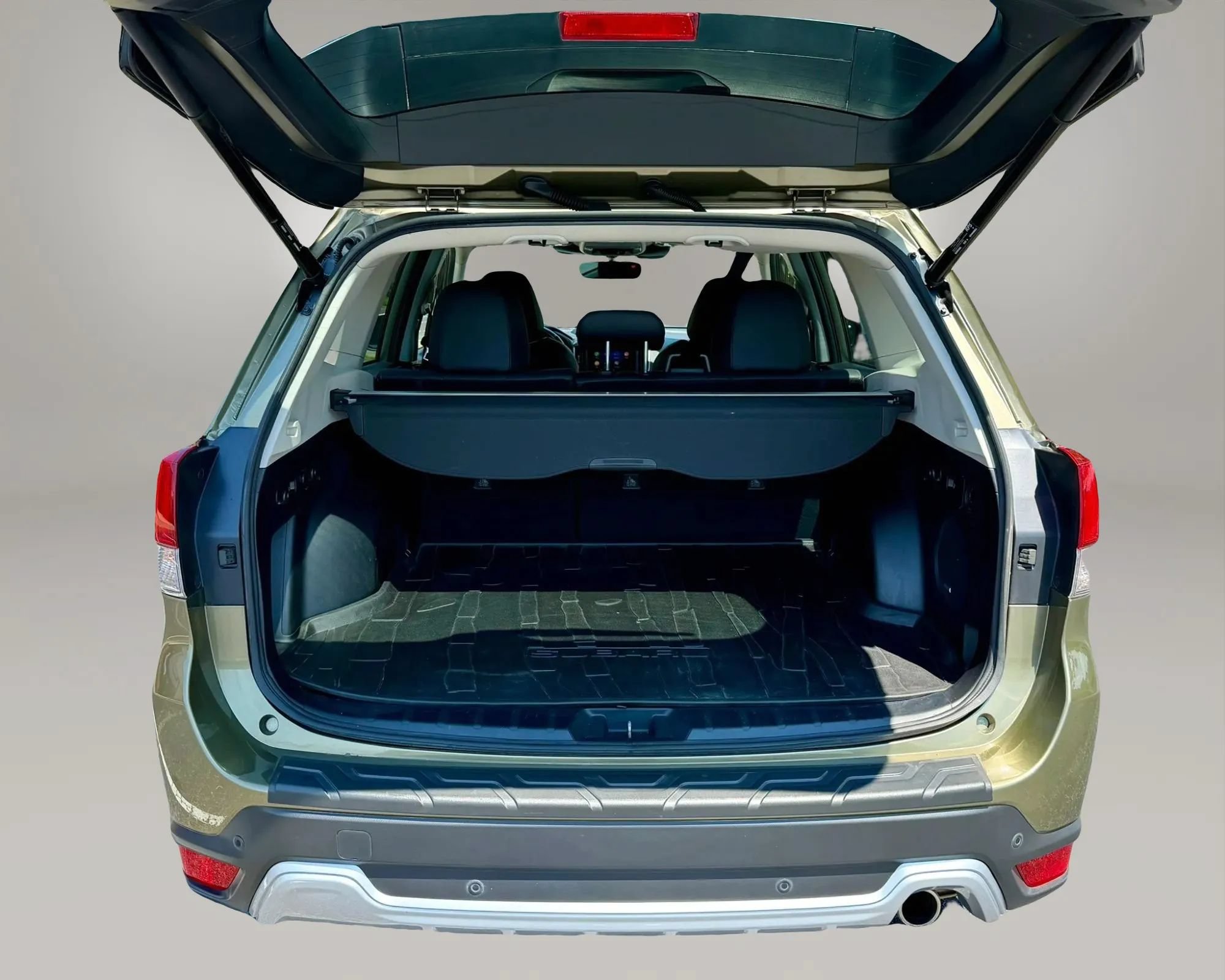 Used 2023 Subaru Forester Touring AWD/4WD image 33