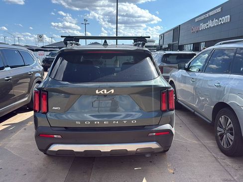 Used 2022 Kia Sorento SX Prestige w/ Rust Color Package AWD/4WD image 5