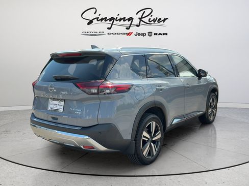 Used 2023 Nissan Rogue Platinum AWD/4WD image 7