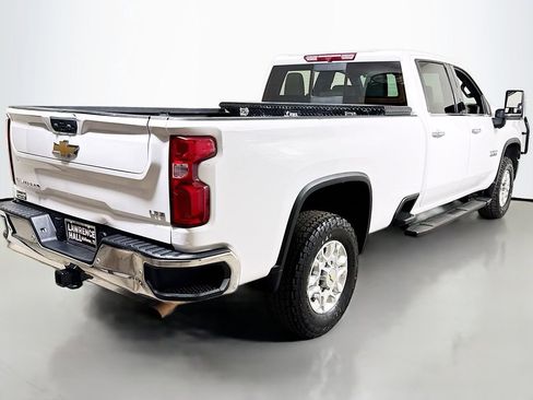 Used 2024 Chevrolet Silverado 3500 LTZ w/ LTZ Texas Edition AWD/4WD image 4