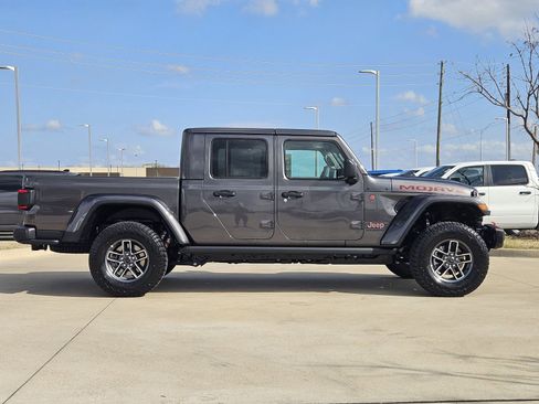 New 2026 Jeep Gladiator Mojave AWD/4WD image 7