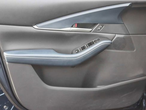 Used 2020 MAZDA CX-30 AWD w/ Select Package image 19