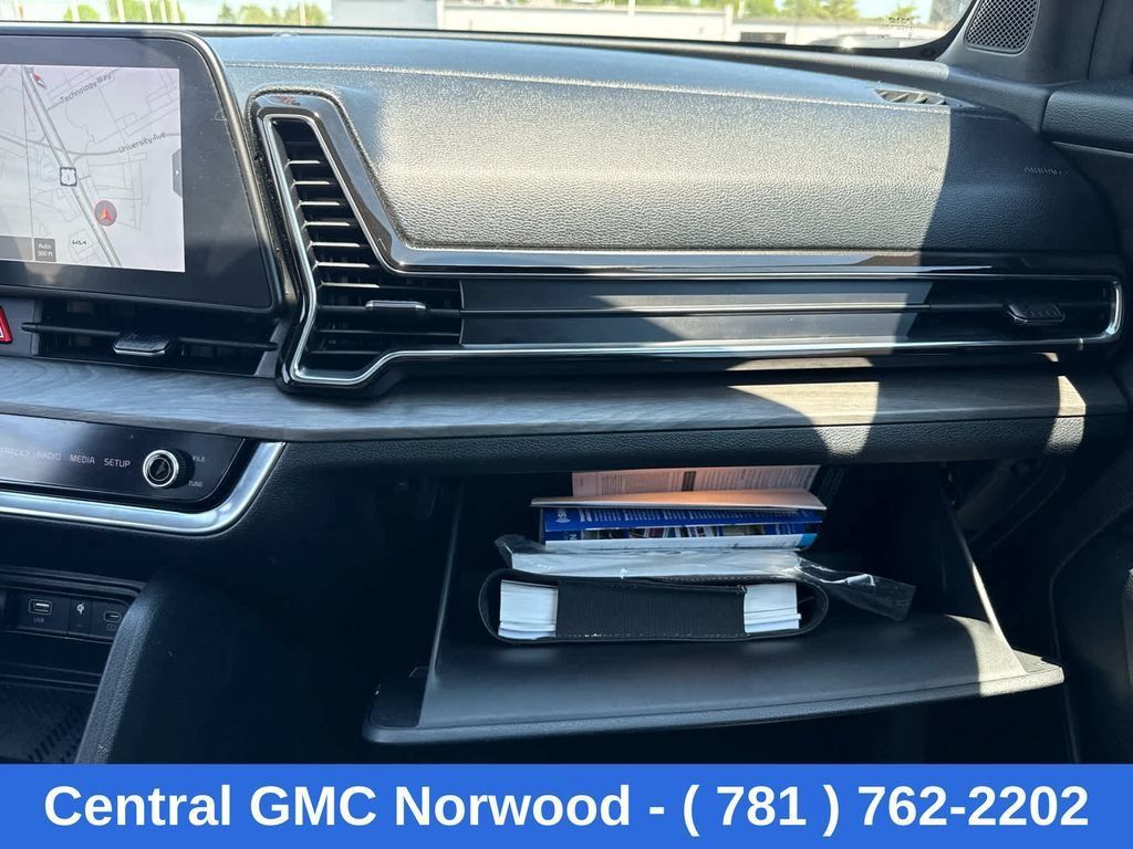 Used 2023 Kia Sportage X-Line w/ X-Line Premium Package AWD/4WD image 20